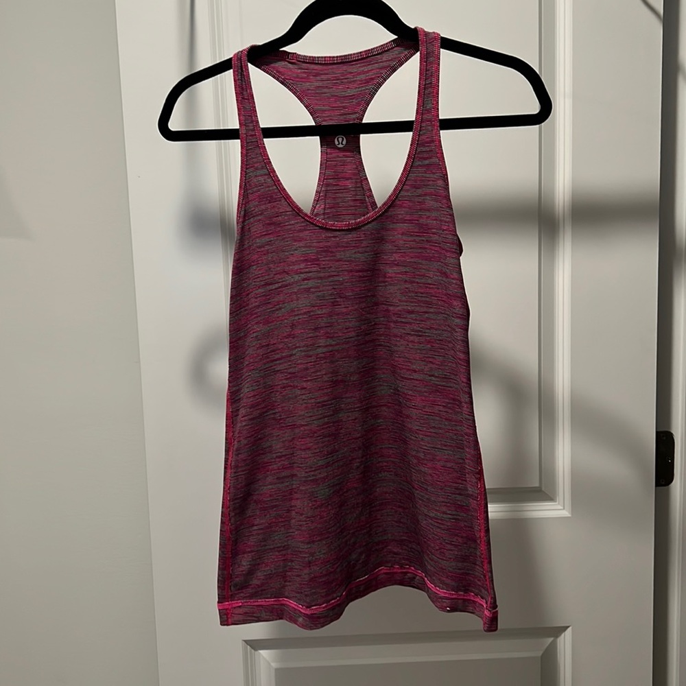 Lululemon Cool Racerback, size 8